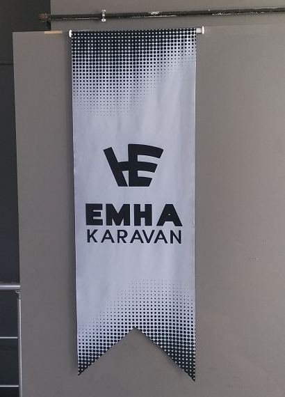 EMHA Karavan showroom bayrağı